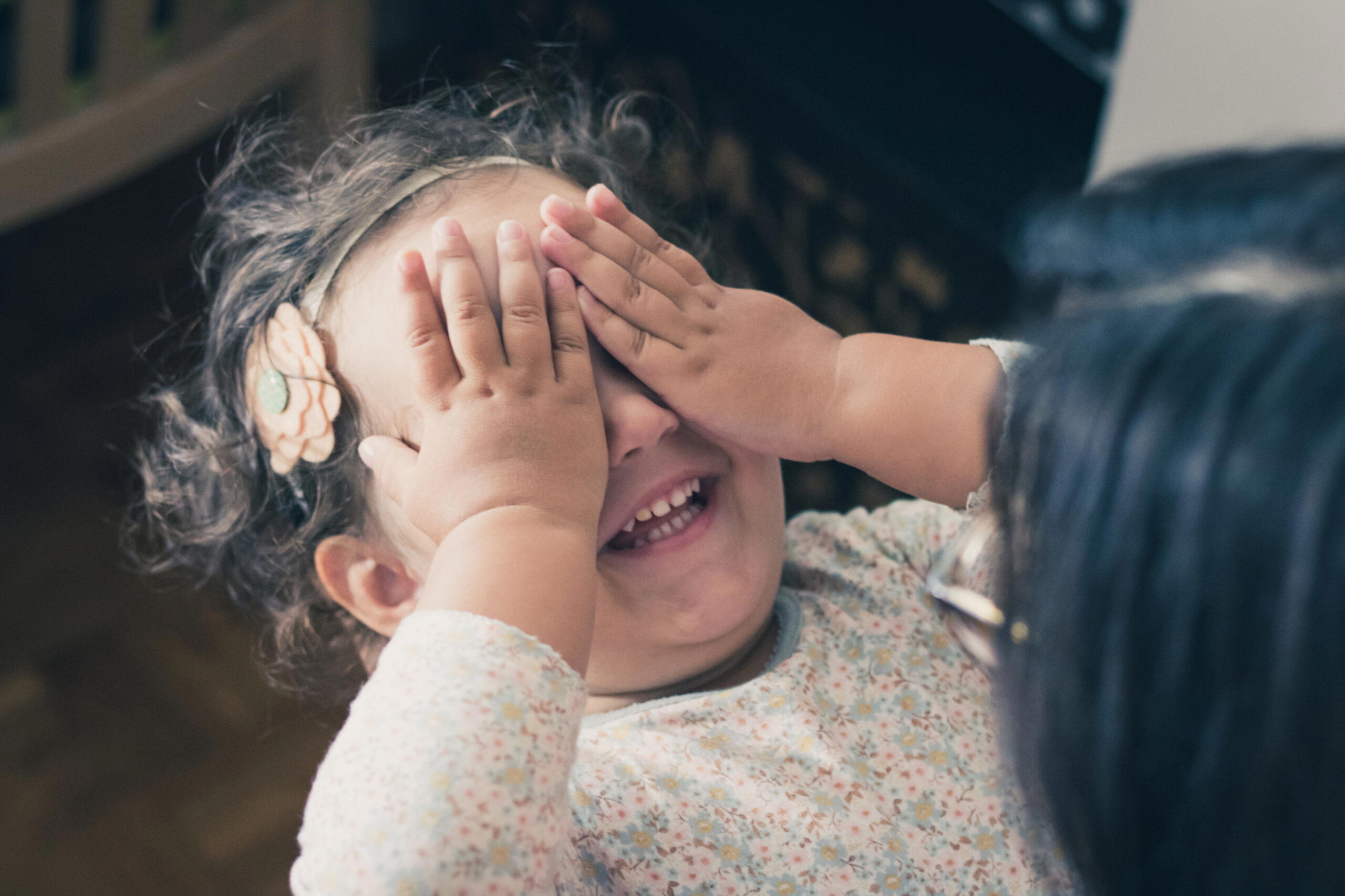 Spelen met angst en alarm bij kinderen